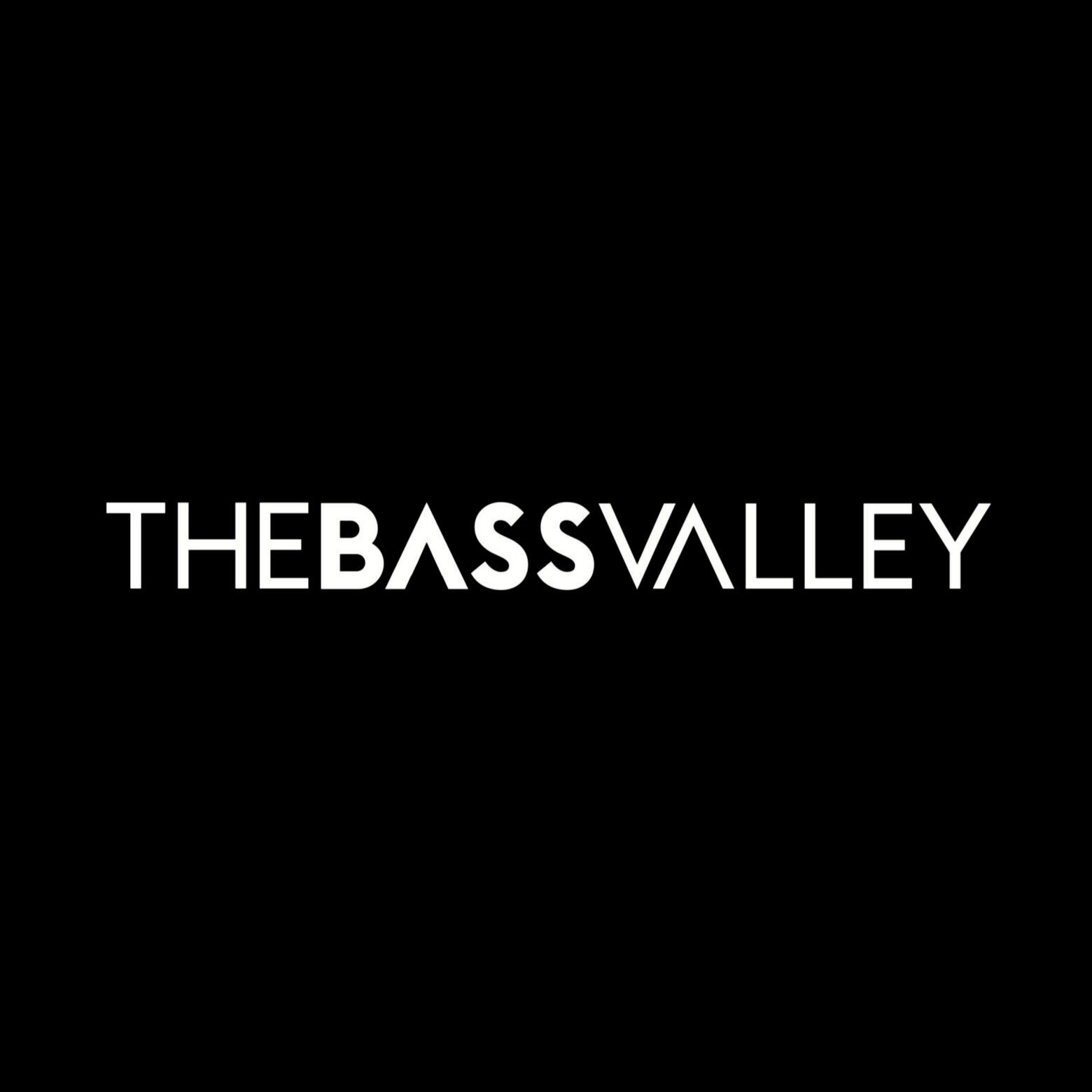 Logotipo oficial TheBassValley en blanco sobre fondo negro